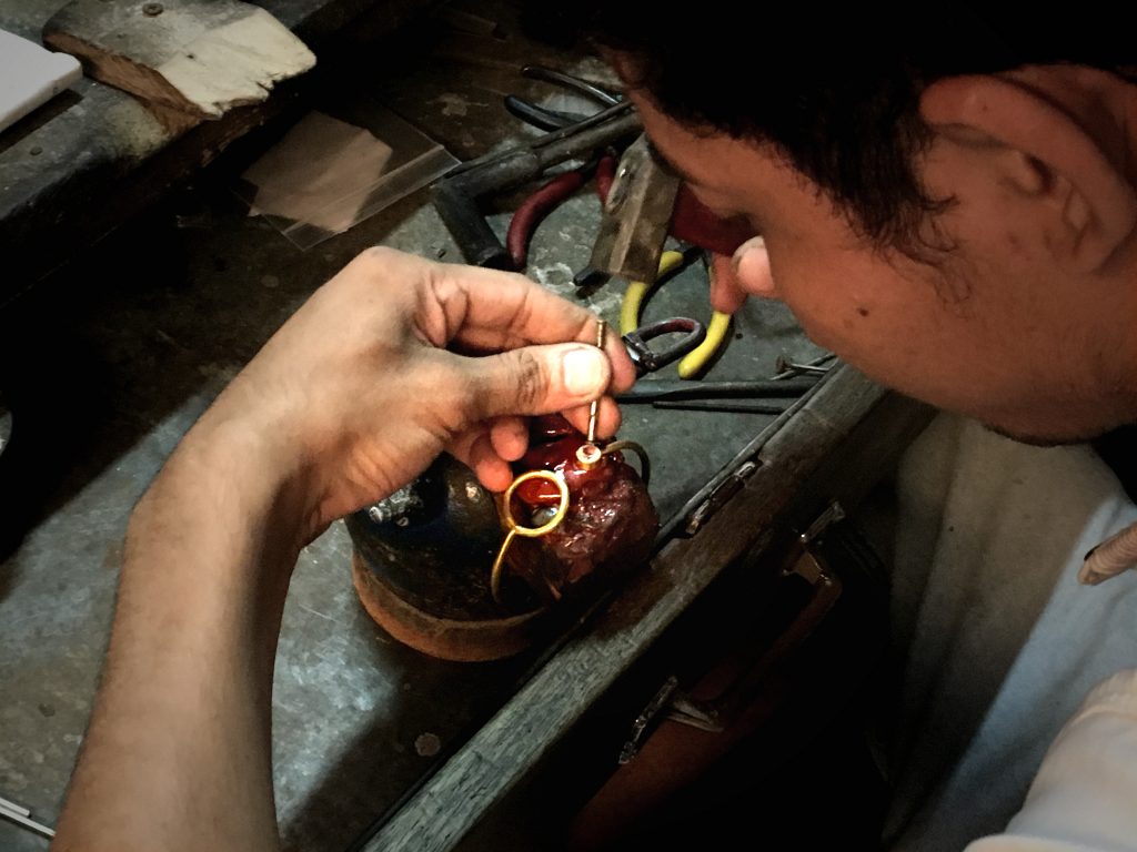 gemstone setting cambodia