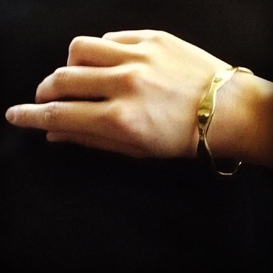 Emi & Eve peace bracelet